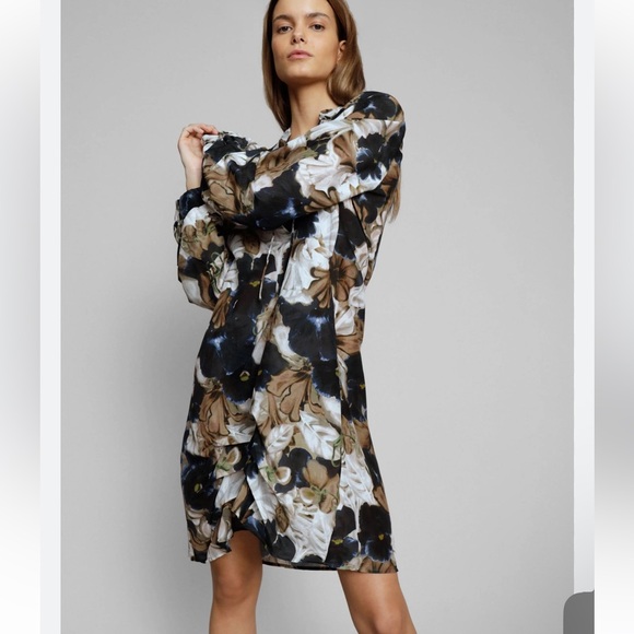 Munthe Shirt Dress - Picture 1 of 9